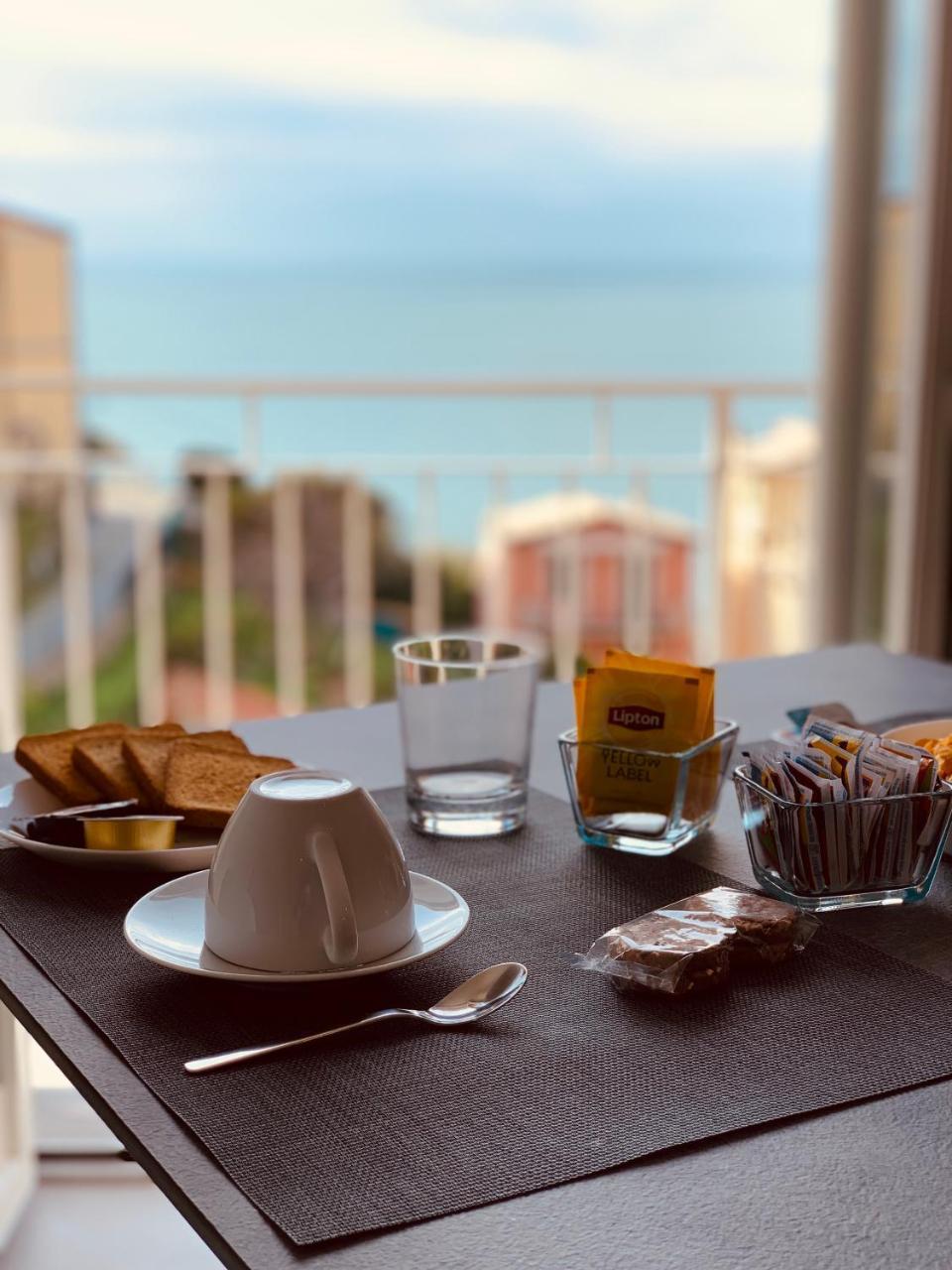 Cinque Terre Coast To Coast 호텔 리오마기오레 외부 사진
